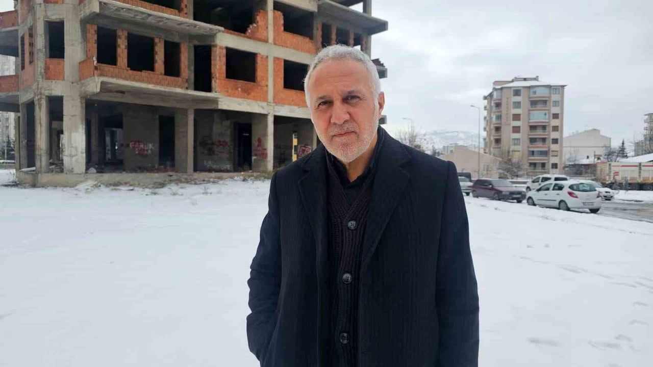 Mahmut Şahin'den 'Tek Ruhsat' Önerisi: Müteahhit Mağduriyetlerine Son