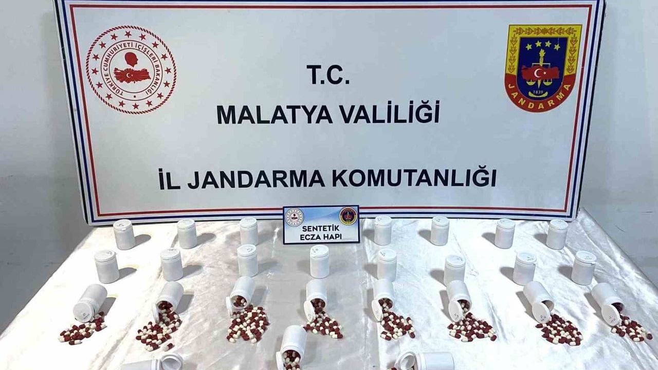 Malatya'da Uyuşturucu Operasyonu: 1.627 Sentetik Ecza Ele Geçirildi