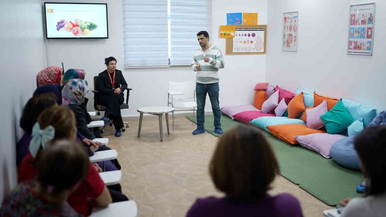 Malatya Menopoz Okulu'nda Ücretsiz Kadın Sağlığı Eğitimleri Devam Ediyor