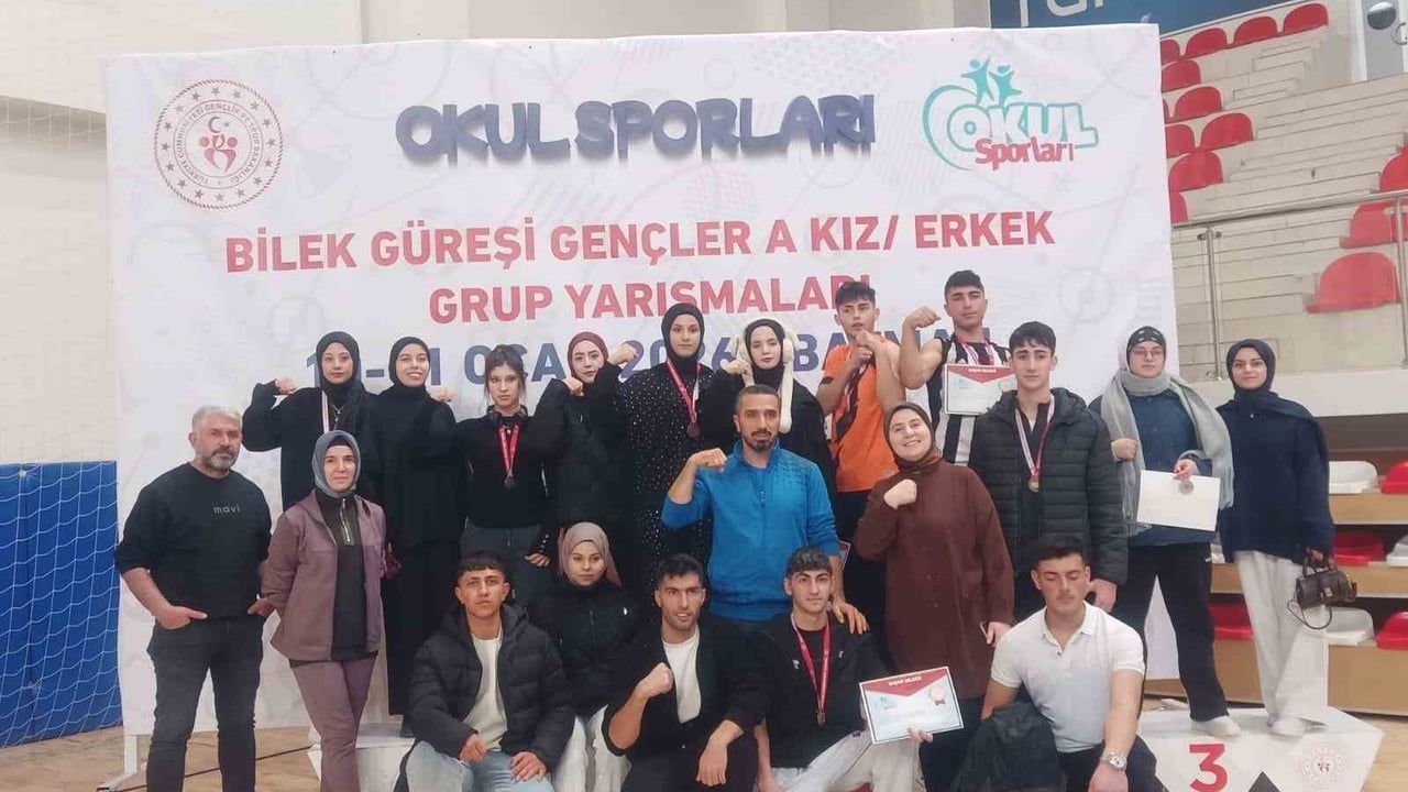 Malatyalı Sporcular Bilek Güreşinde Türkiye Şampiyonasına Hak Kazandı