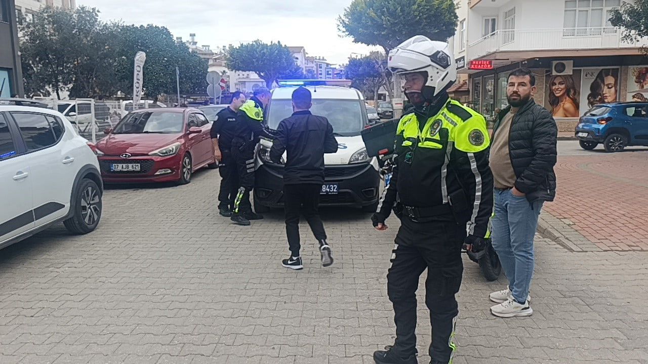 Manavgat’ta Polisten Kaçan Ehliyetsiz Sürücüye Yaklaşık 60 Bin TL Ceza