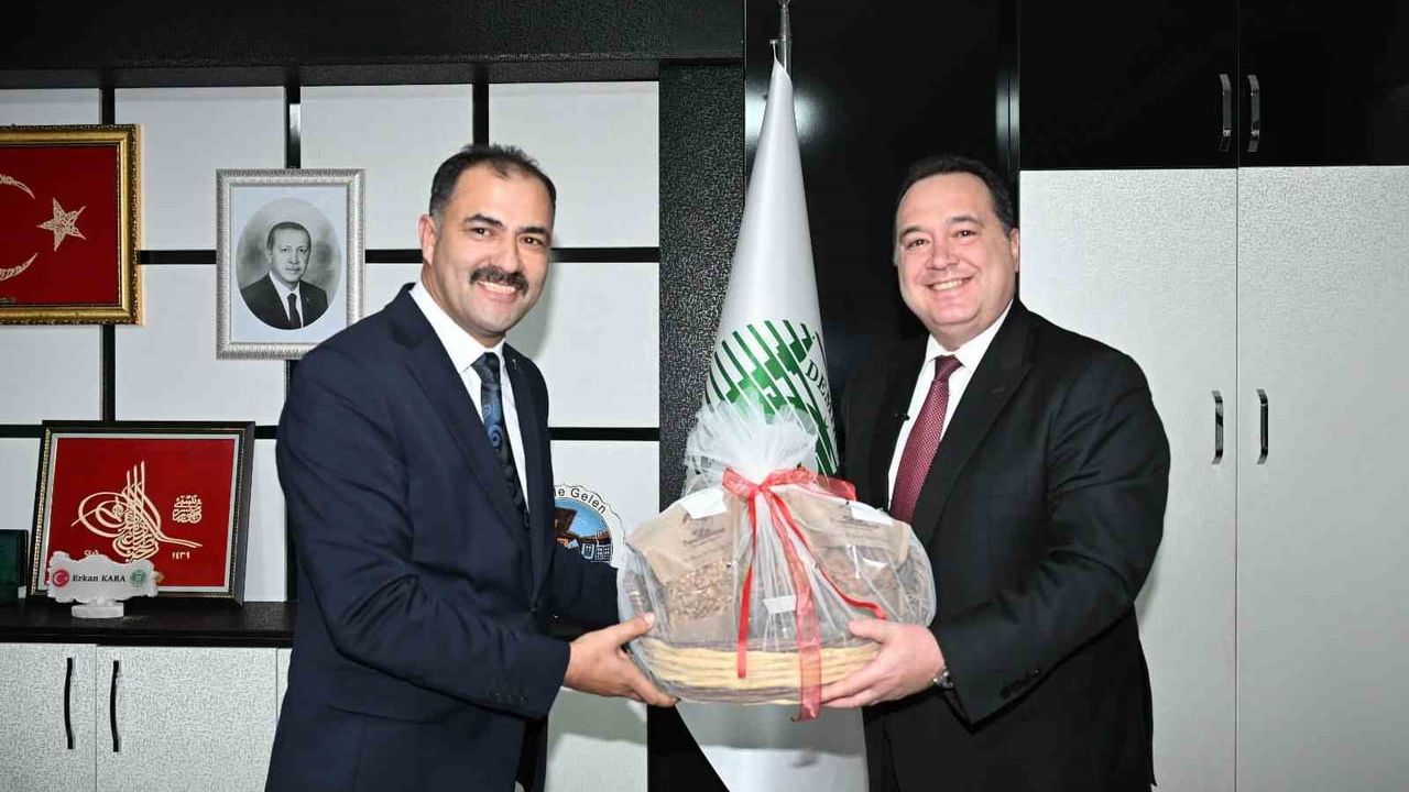 Manisa: Besim Dutlulu ve Erkan Kara Demirci'de Tesis Açılışı