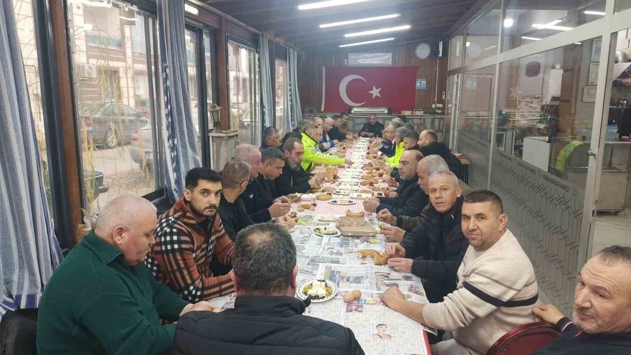 Manisa Büyükşehir, Servis Şoförleriyle Buluştu: Ulaşım Güvenliği ve Konfor Öne Çıktı