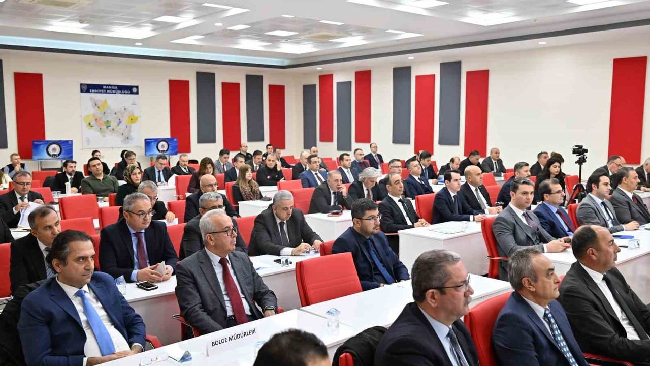 Manisa’da 422 Kamu Projesi: 61 Milyar 194 Milyon TL’lik Yatırım