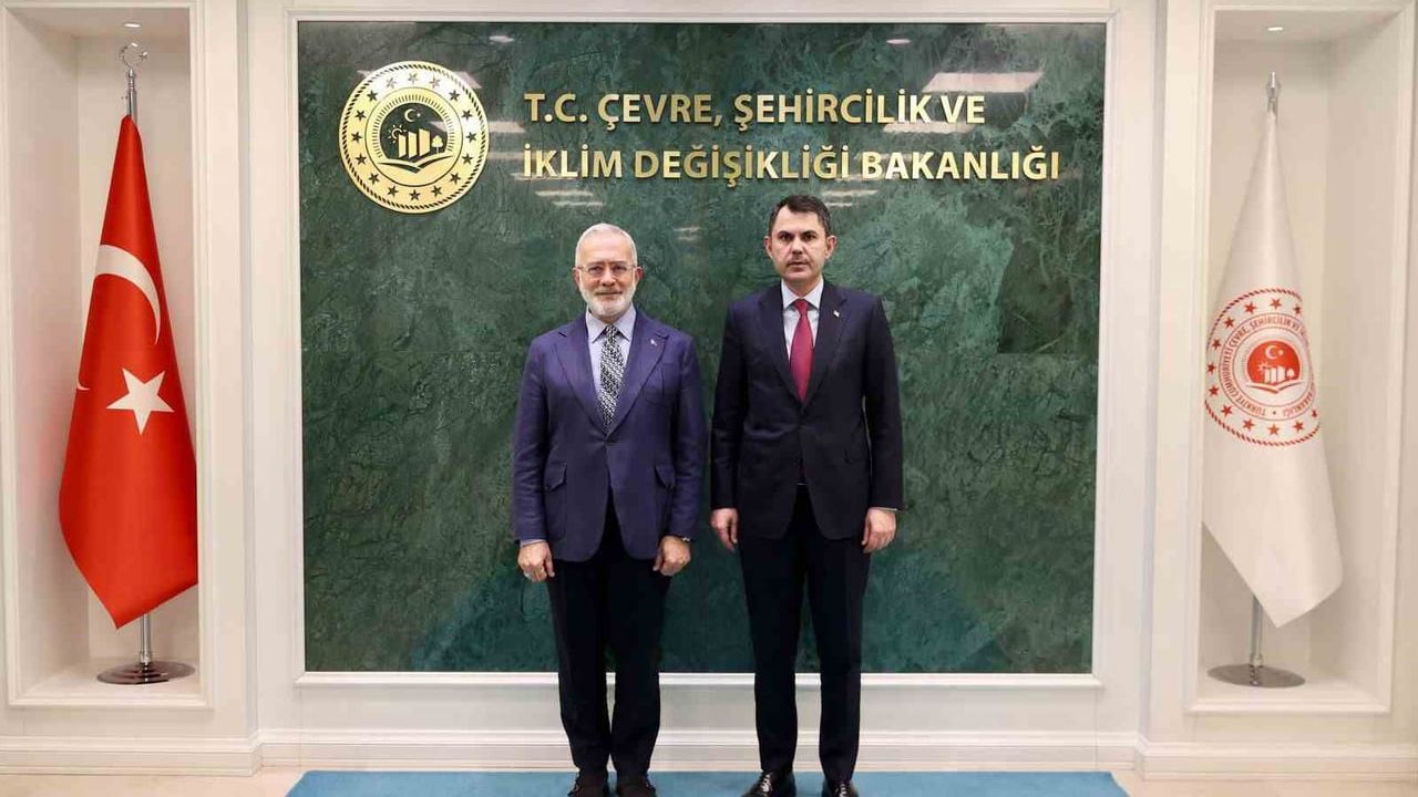 Manisa'da Kamu Binalarına GES Kuruluyor: 17 Bina 2026'da Enerji Verimli Hale Gelecek