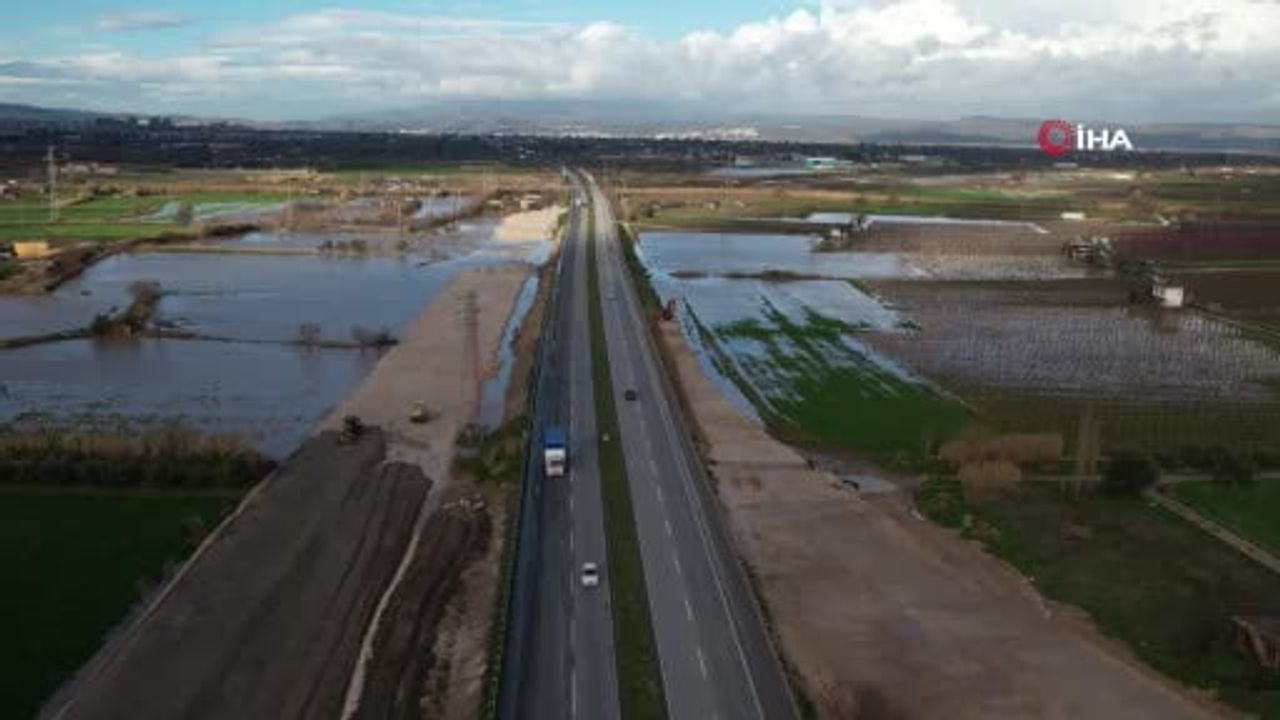 Manisa'da Sağanak Taşkını: Hasar Gün Ağarınca Ortaya Çıktı