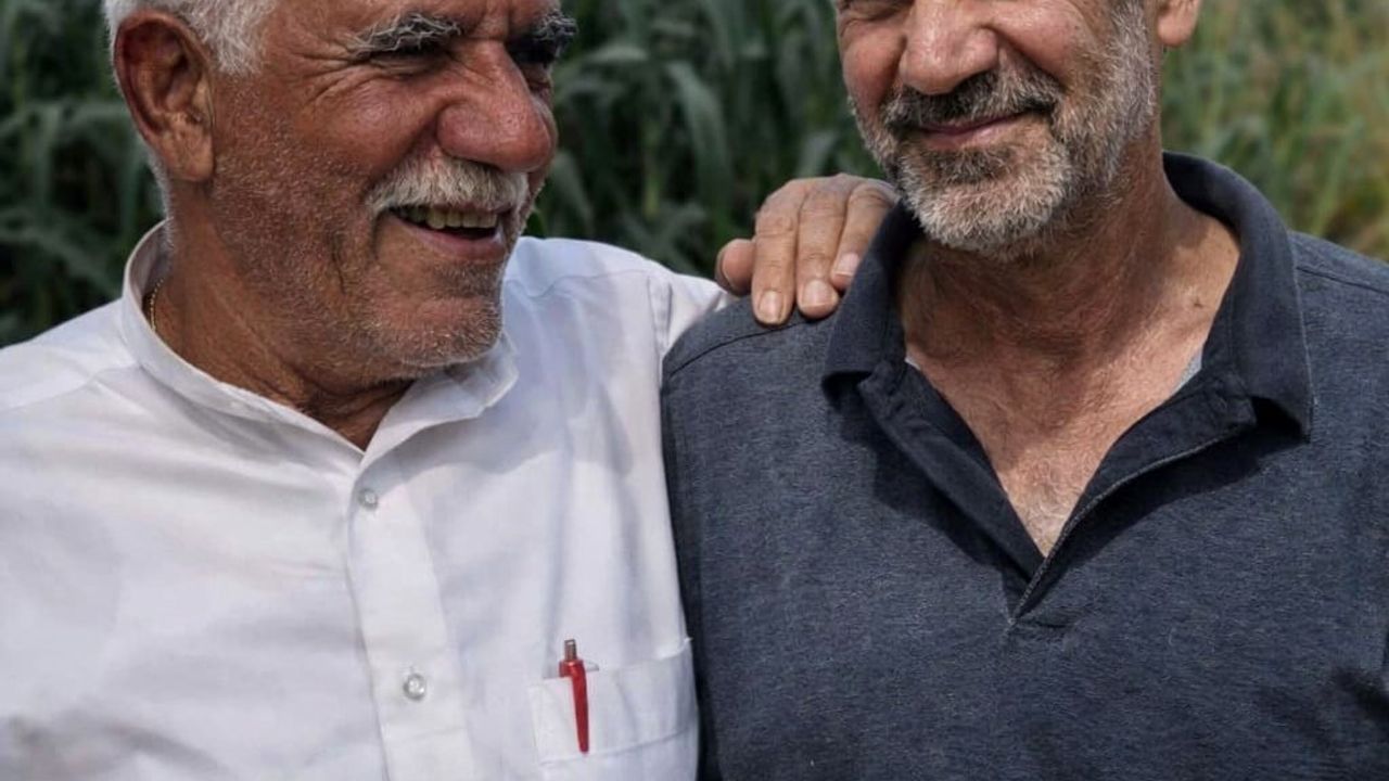 Mardin'de Baba-Oğul 1 Gün Arayla Beyin Kanaması Nedeniyle Hayatını Kaybetti