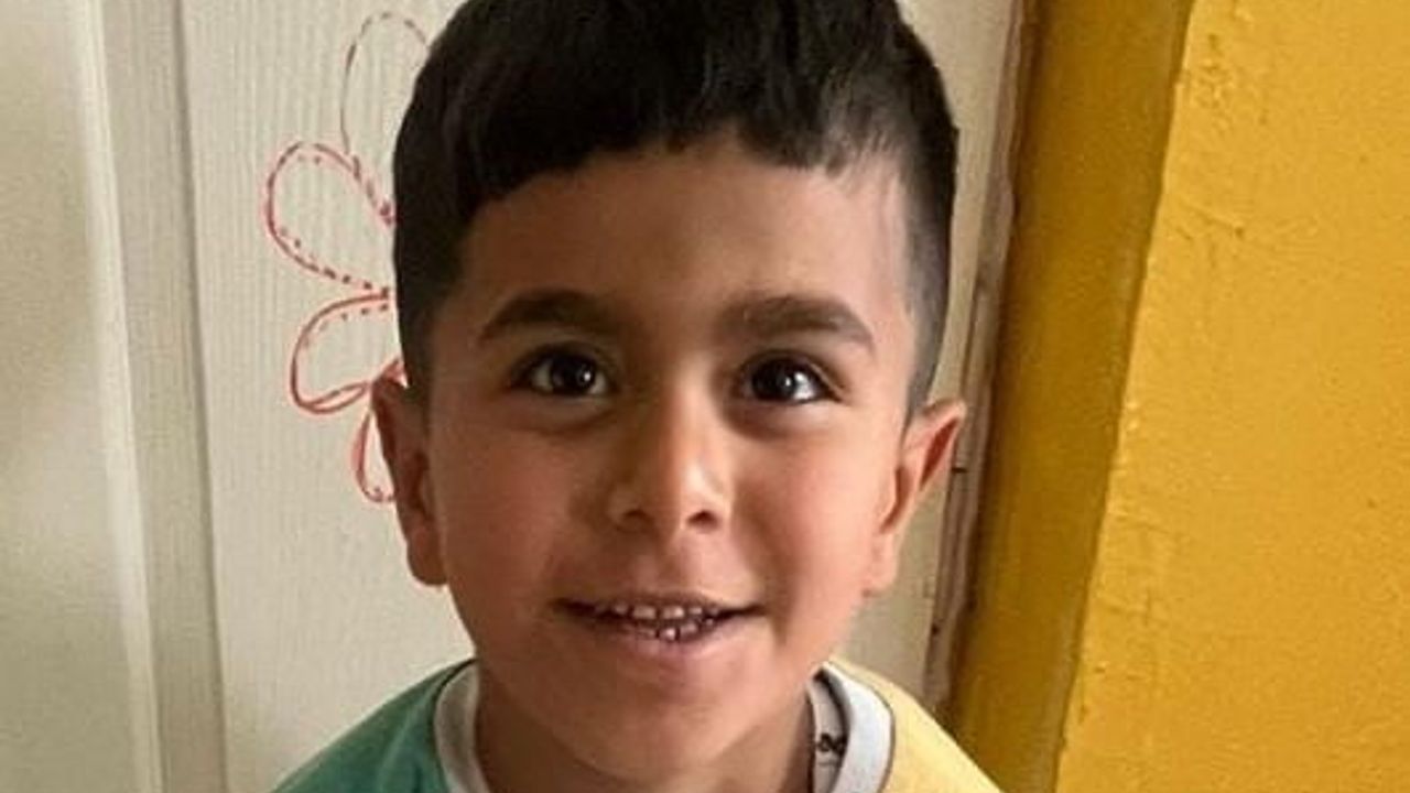 Mardin'de Karnesini Alan İki Çocuk Buzlu Gölde Hayatını Kaybetti