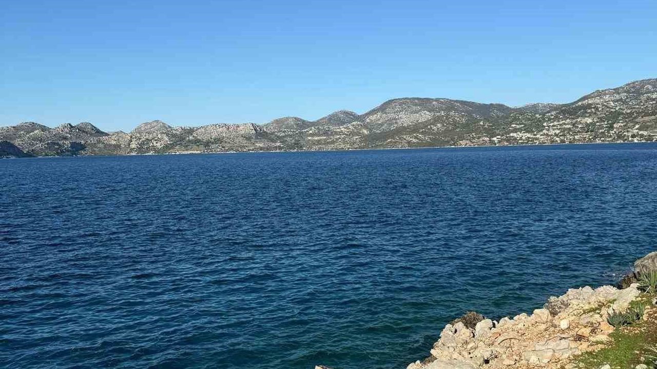 Marmaris'te Karia–Phoenix Ekoturizm Alanı'nda Yürüyüş Yolları Temizliği