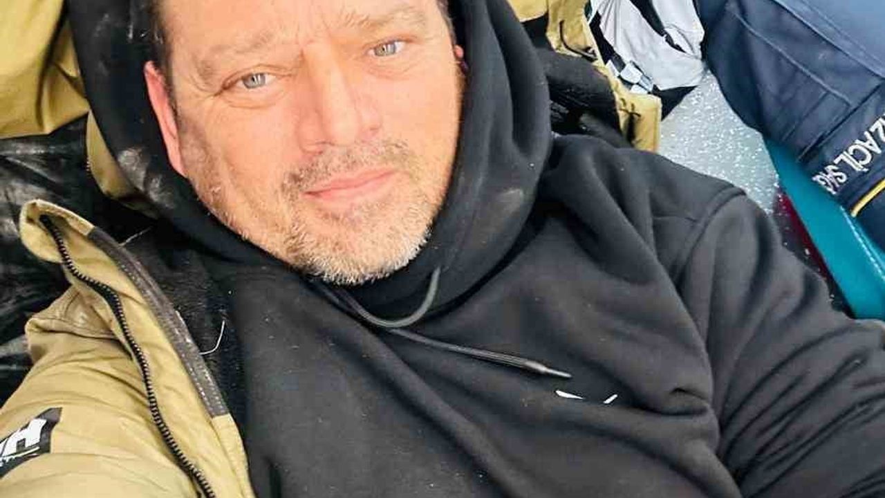 Marmaris'te 'kedi canlı' Mehmet Övet yine kaza geçirdi — Ameliyat edildi