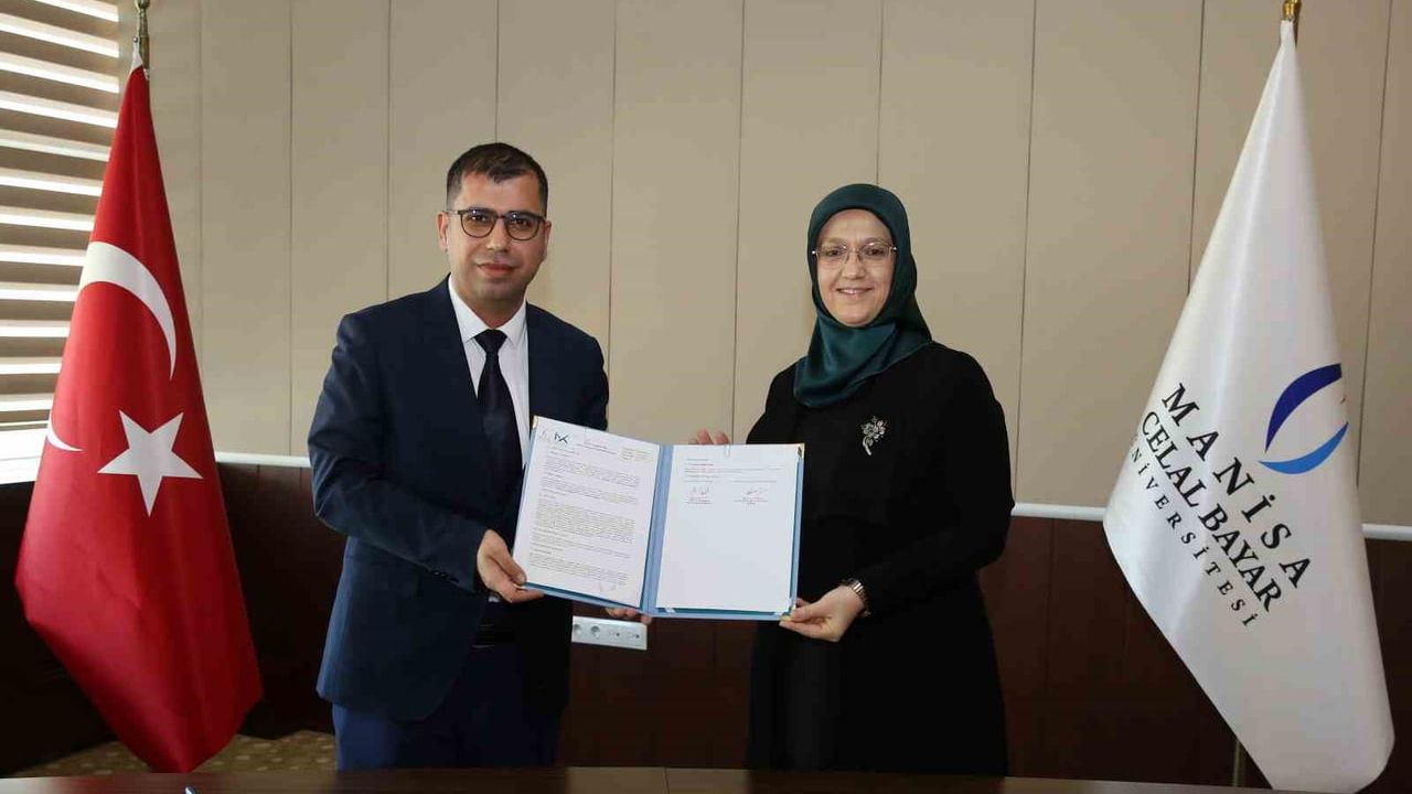 MCBÜ'de yoklama dijitale taşındı: Dijital Yoklama Sistemi tek uygulamada