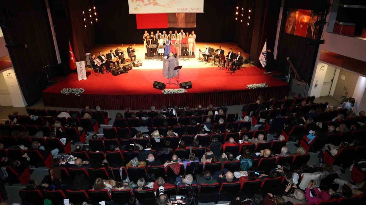 Medicana International İzmir Korosu'ndan Yeşilçam Rüzgârı