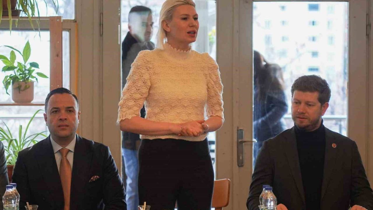 Melek Mızrak Subaşı: Bilecik'te çöp konteynırları yenilenmeli