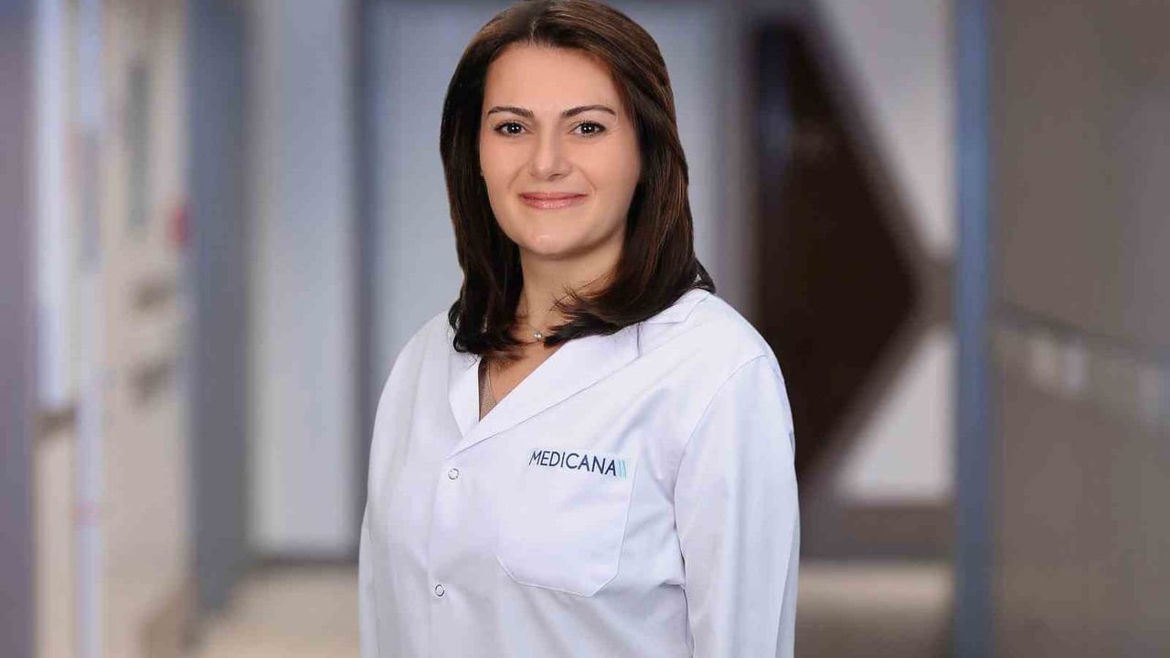 Menopoz Beyni Etkiliyor: Uzmandan Kadınlara Kritik Uyarı