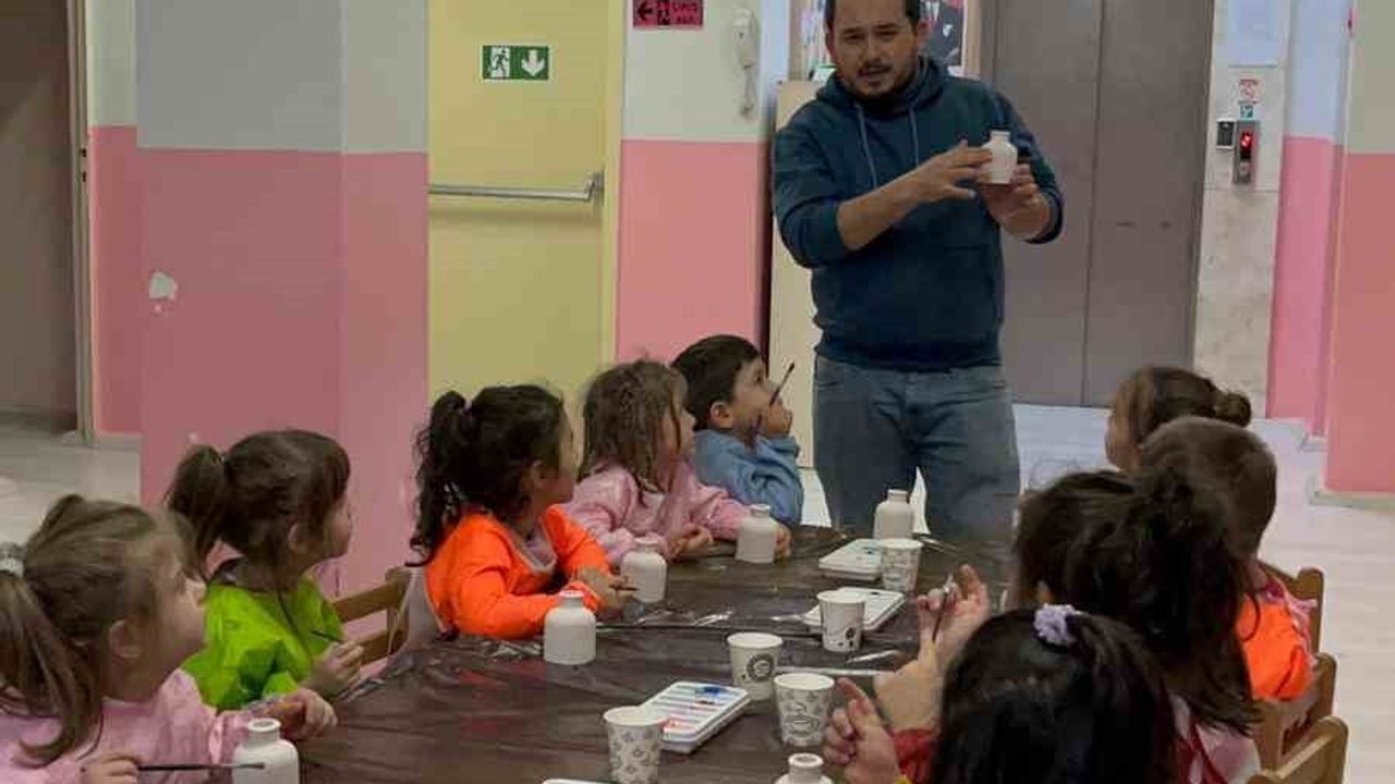 Menteşe'de 'Her Çocuk İçin Bir Sanat' Okullara Sanat Taşıyor