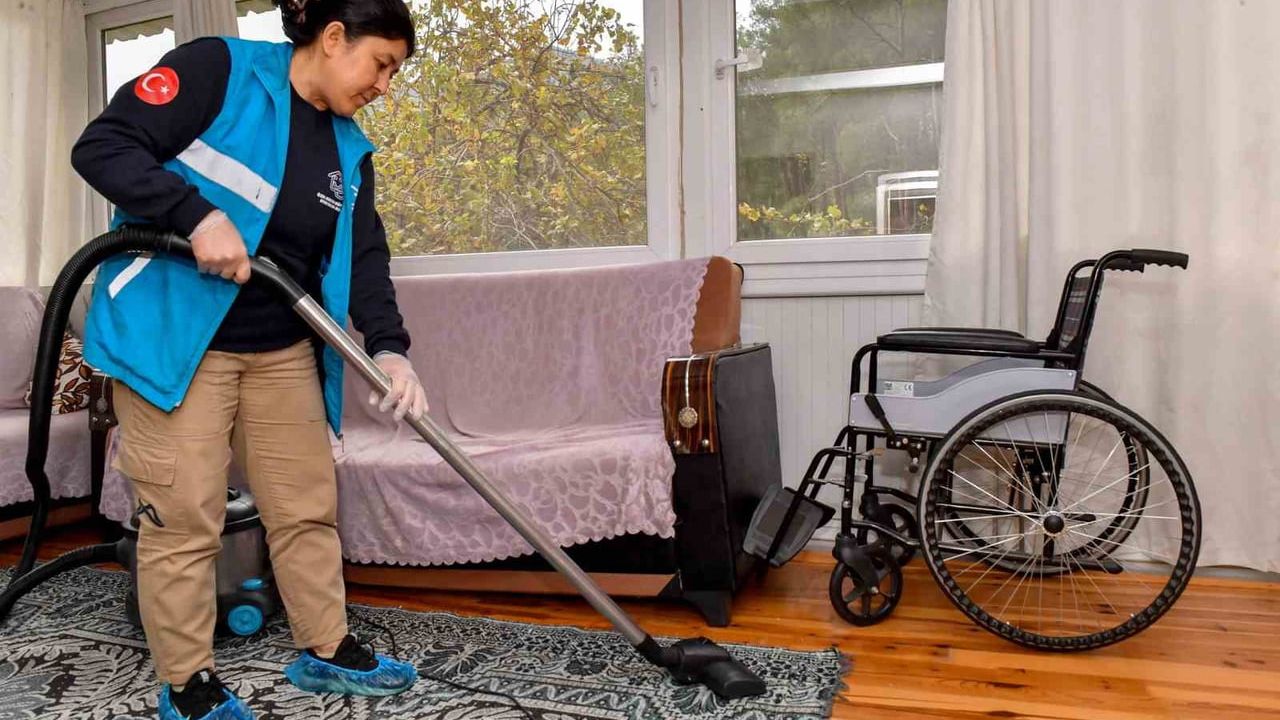 Mersin Büyükşehir, 2025'te Sağlık ve Sosyal Destekte Her Kesime Ulaştı