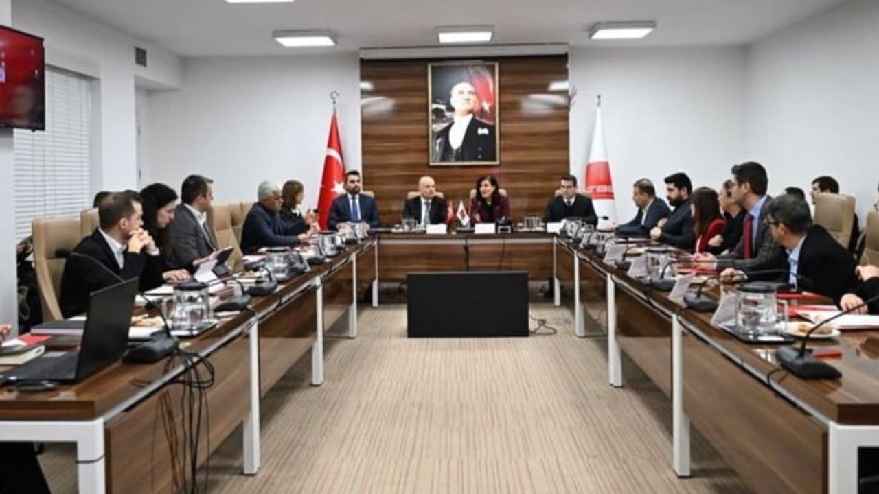 Mersin Büyükşehir, İklim Değişikliği Deneyimlerini TBB'de Paylaştı