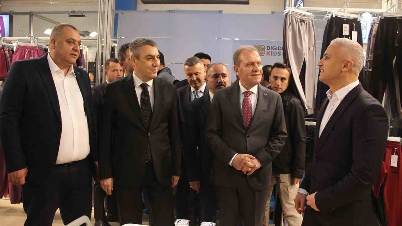 Mersin'de İlk Akdeniz Tekstil Fuarı: Tekstil Sektörü Üretim ve İhracatta Buluştu