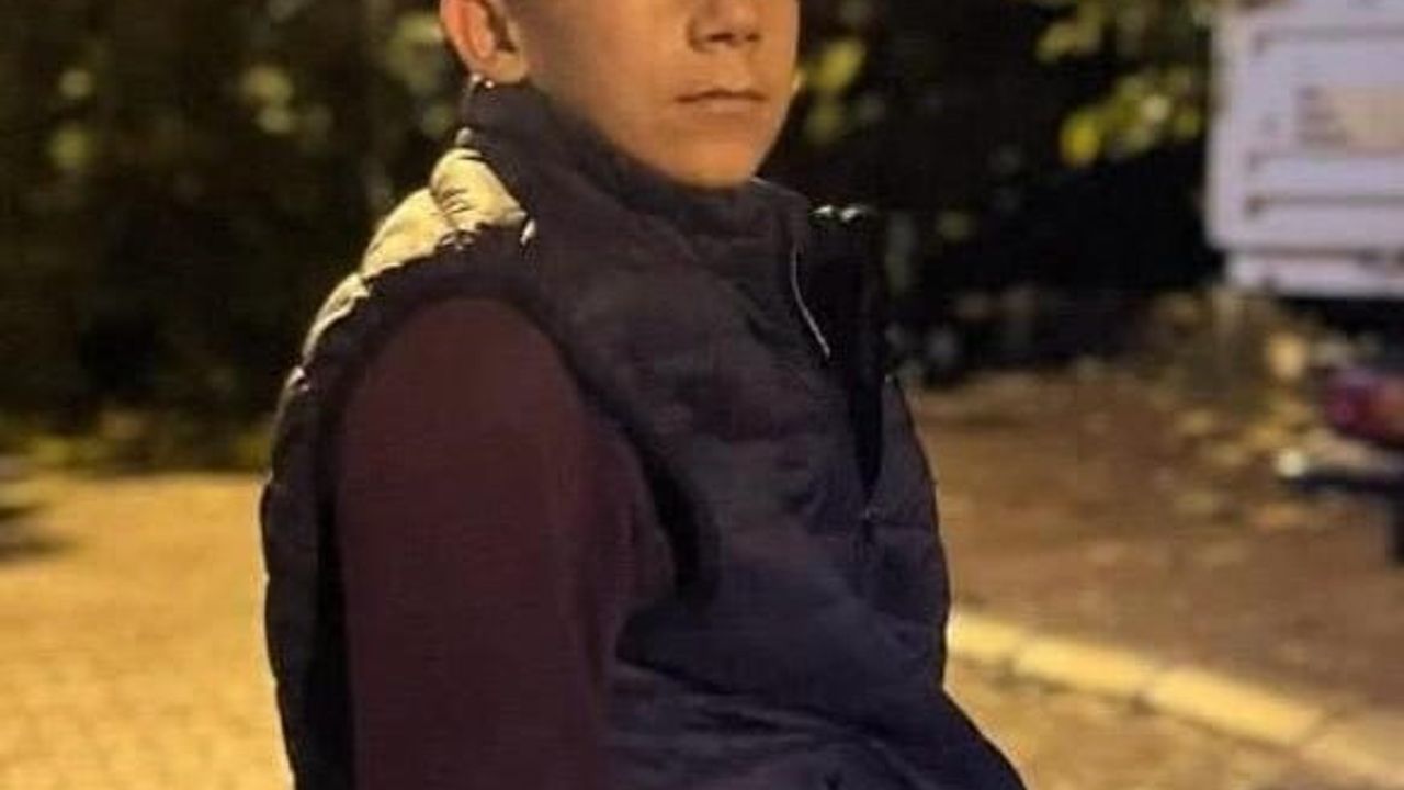 Mersin Erdemli'de uçuruma yuvarlanan otomobil: 14 yaşındaki sürücü hayatını kaybetti