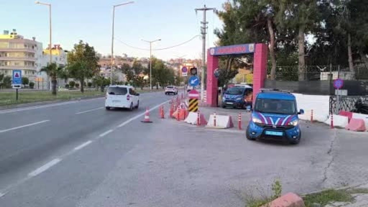 Mersin Silifke'de Binlerce Patlayıcı Ele Geçirildi — 1 Tutuklama