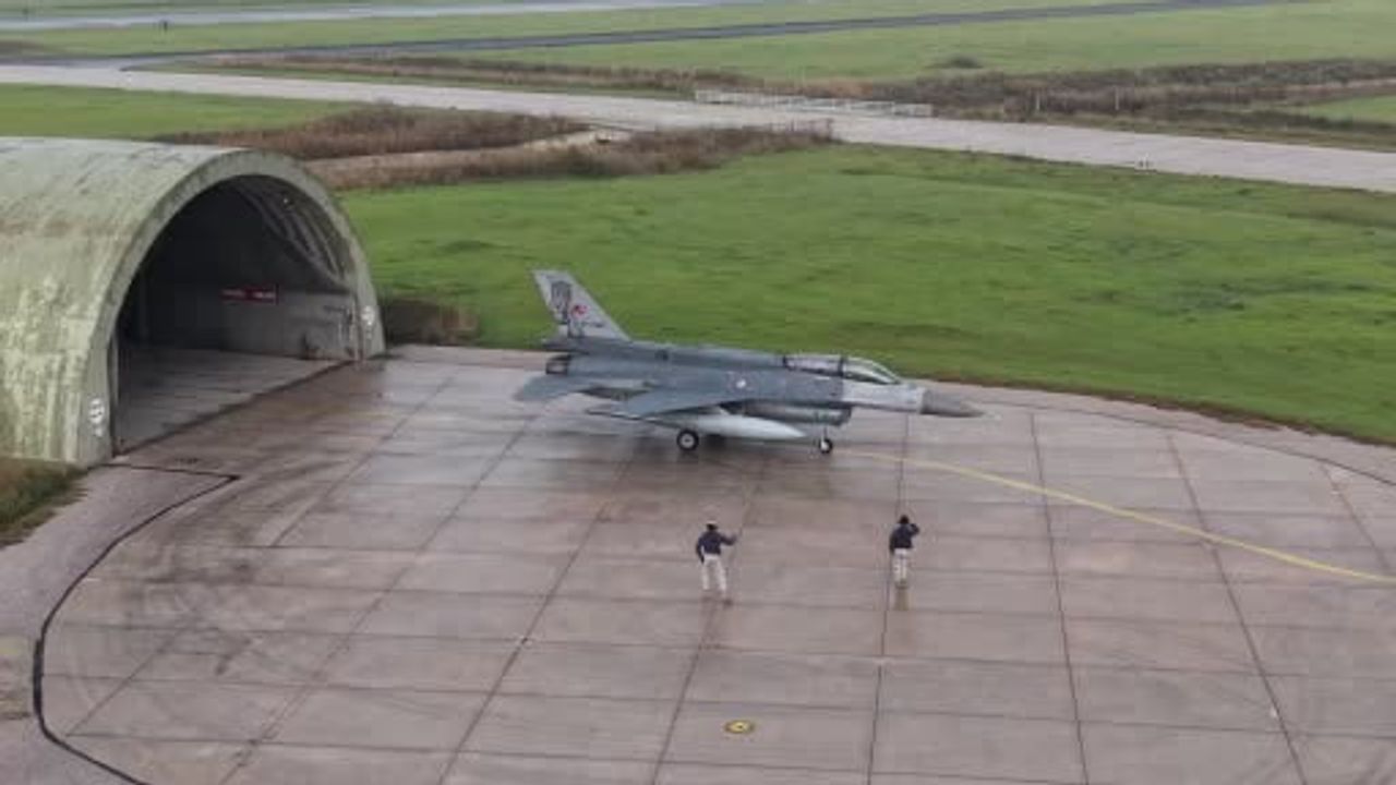 MSB: Yılın İlk Gününde Gök Vatan Semalarındaydık