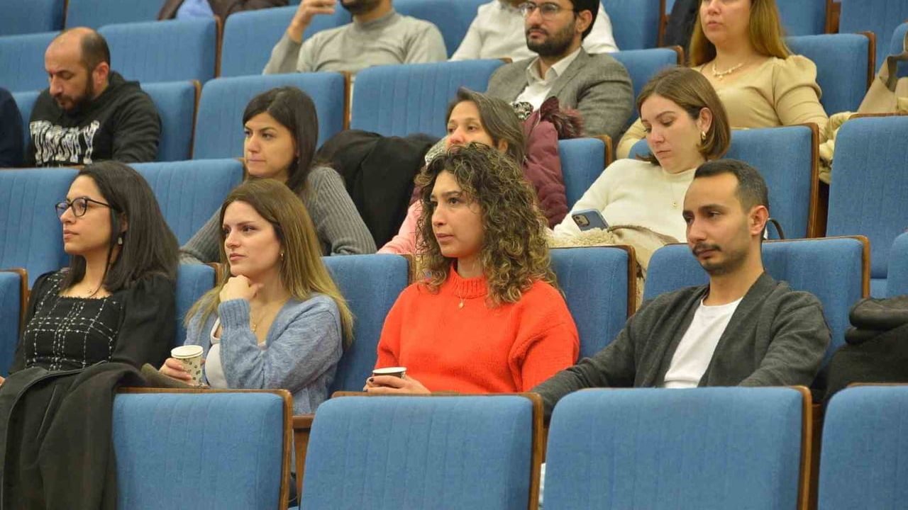 MSKÜ'den Bağımlılıkla Mücadele Uzmanlarına Hibrit Eğitim