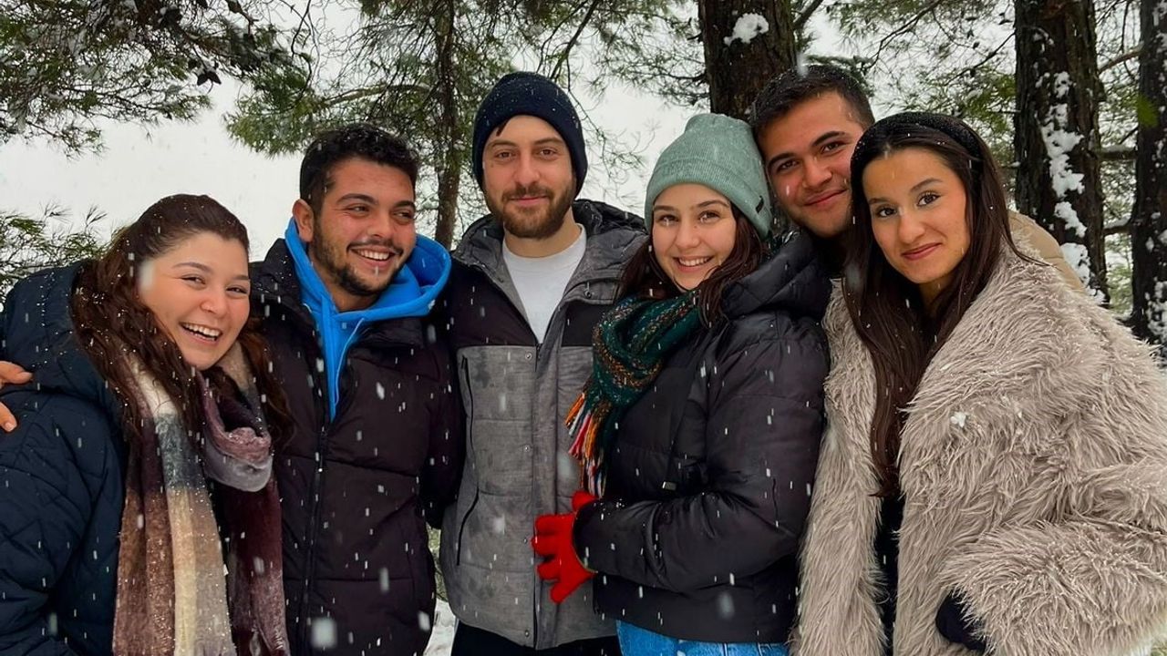 Muğla'da Kar Sevinci: Yılanlı Dağı'nda Halay ve Kar Topu