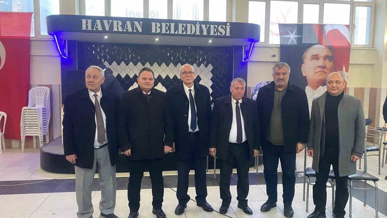 Murat Hançer yeniden başkan seçildi — Havran Sebze…