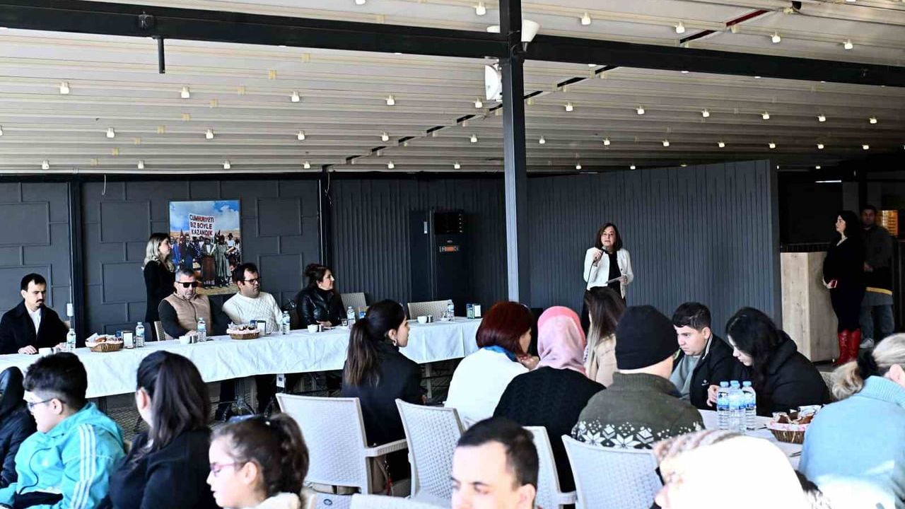 Muratpaşa'dan "Beyaz Baston" farkındalığı