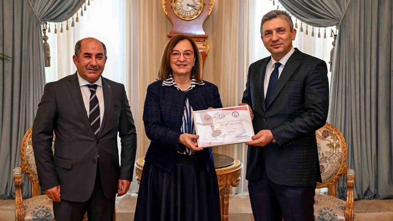 Muratpaşa’ya Erişilebilirlik Belgesi: Engelli Hizmetlerinde Örnek Uygulama