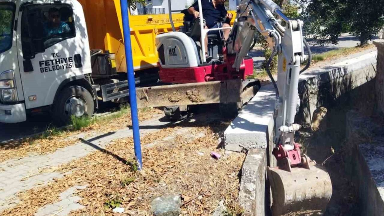 MUSKİ Fethiye’de 71,5 kilometre dere temizliği yaptı
