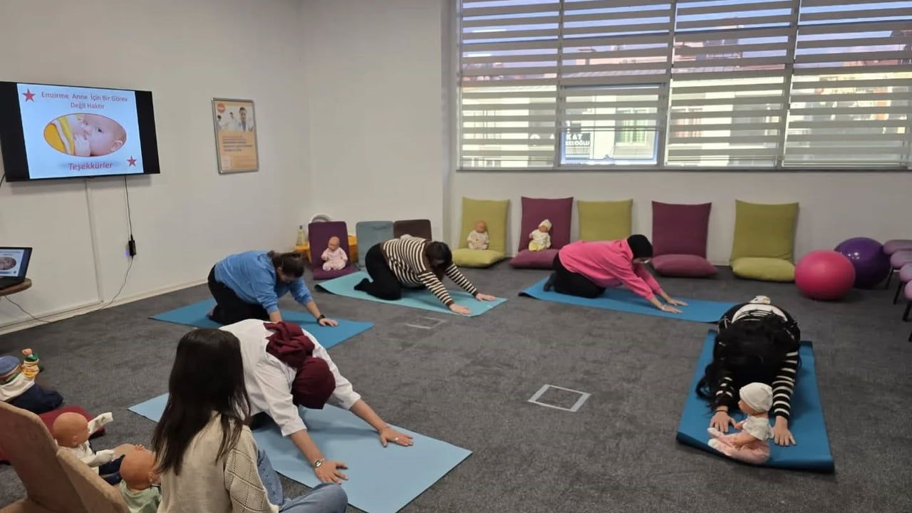 Nazilli'de Gebe Okulu: Anne Adaylarına Kesintisiz Eğitim