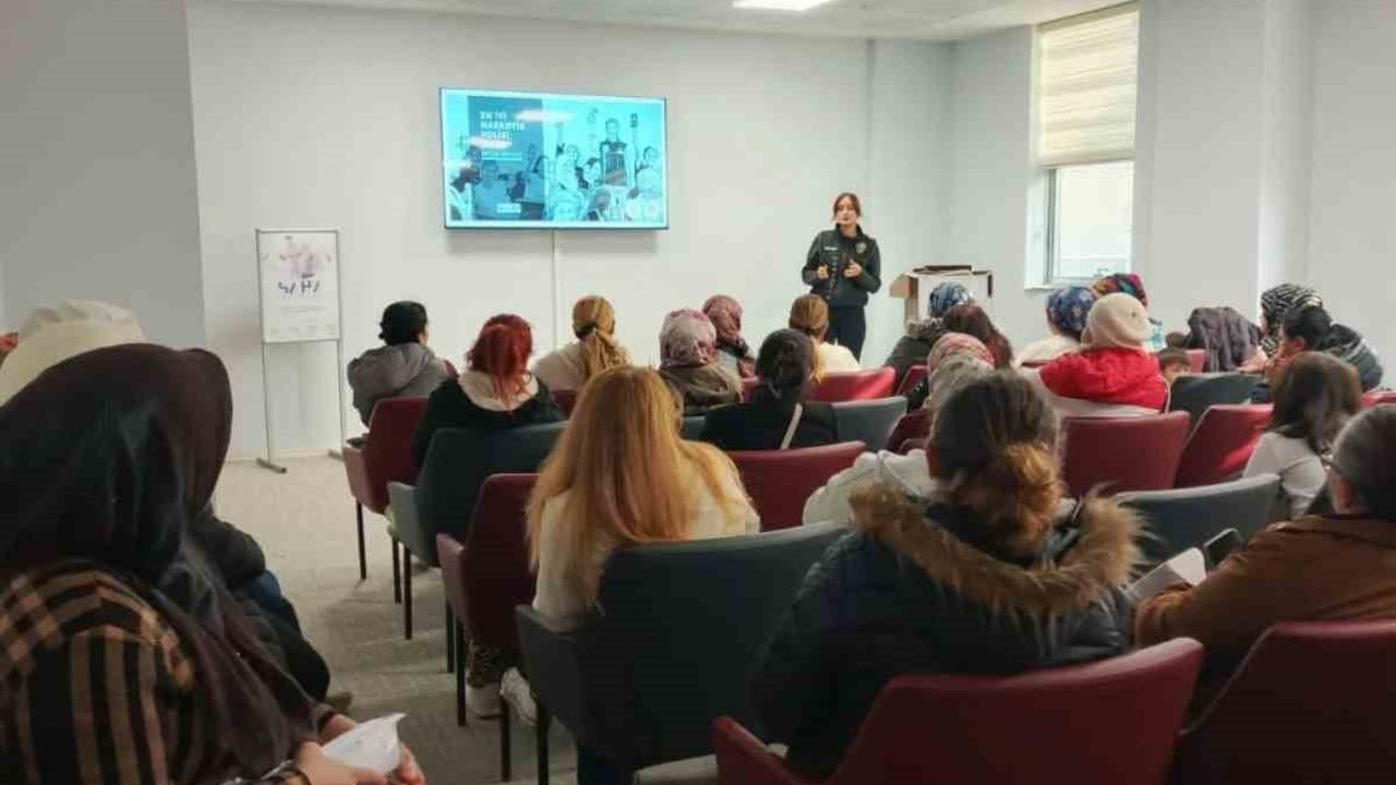 Nazilli'de Kadın Sağlığı ve Farkındalık Eğitimi