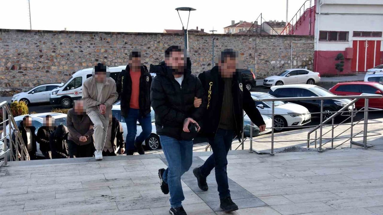 Nevşehir'de 'Polis ve Savcı' Dolandırıcılığı: 6 Şüpheli Tutuklandı