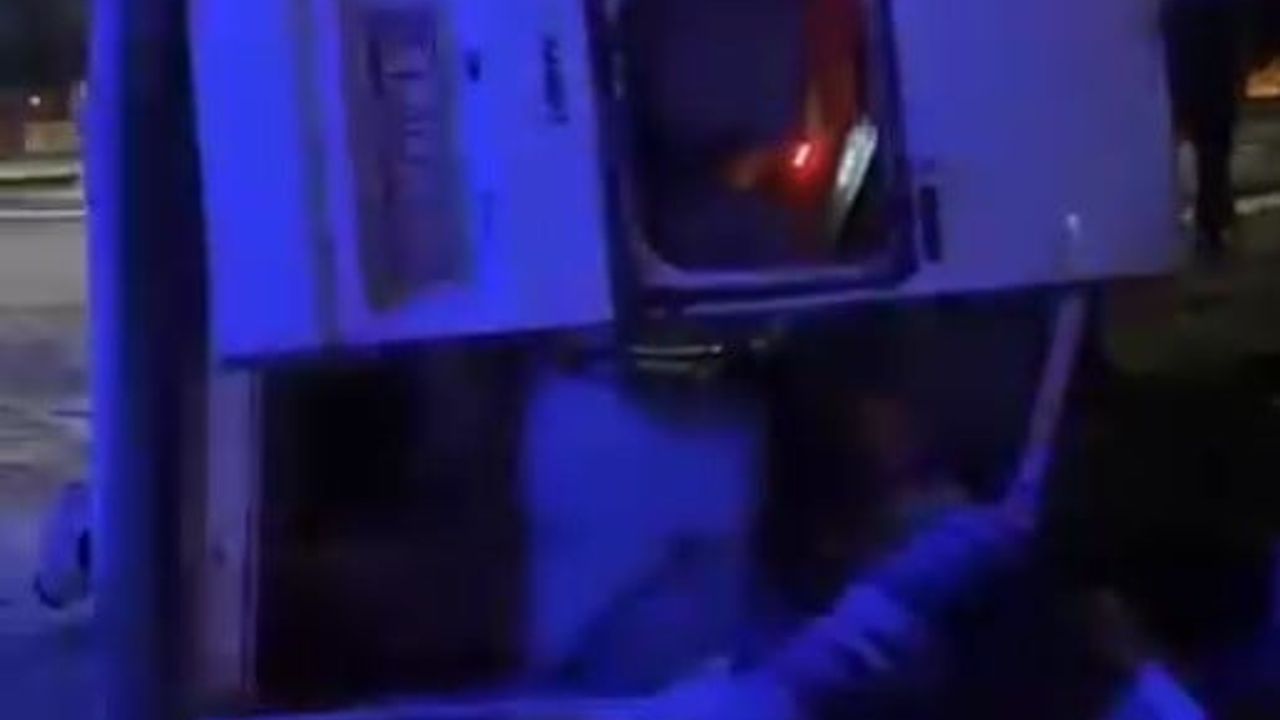 Nevşehir'de Trafik Kazası: 1 Ölü, 14 Yaralı — Yeşilhisar Kavşağı'nda Çarpışma