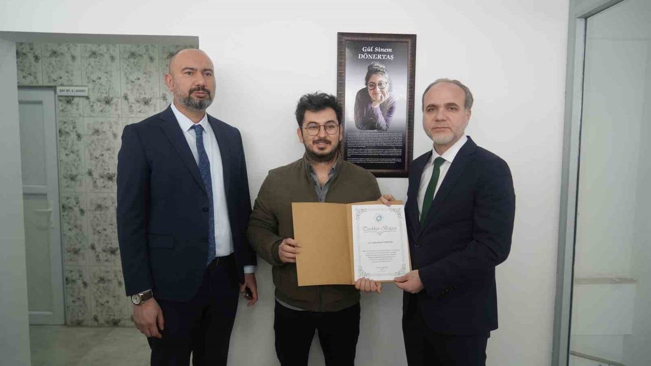 Niğde'de Gül Sinem Dönertaş Anısına Kütüphane: Tıp Öğrencilerine Eğitim Desteği