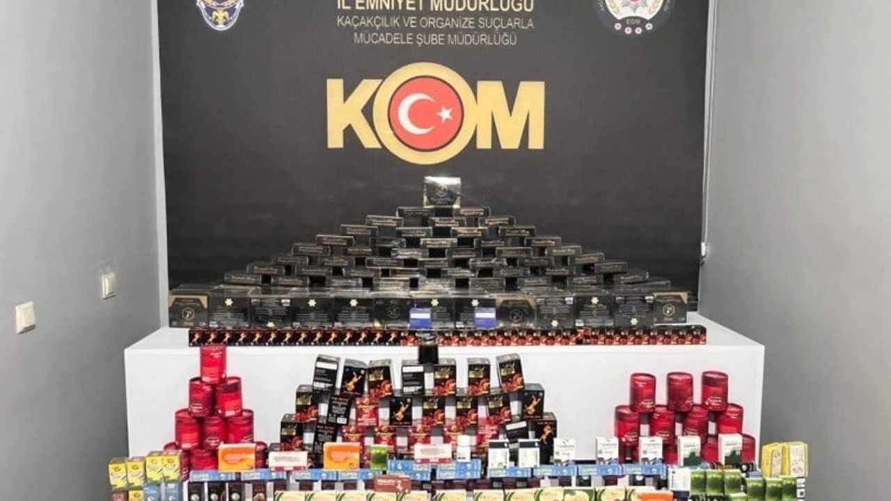 Niğde’de Kaçakçılara Geçit Yok: 875 Bin Makaron Ele Geçirildi