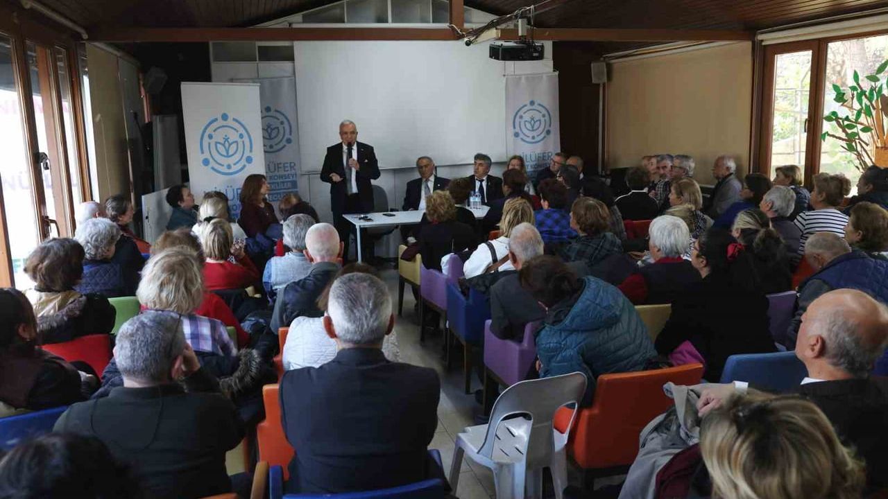 Nilüfer'de Başkan Şadi Özdemir Emeklilerle Buluştu: 'Nilüfer Her Yerde' Çağrısı