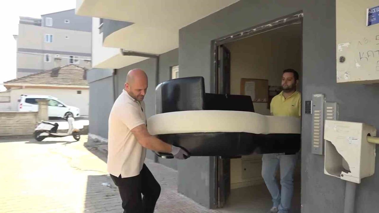 Nilüfer'de 'Giymiyorsan Giydir' Dayanışması Büyüyor — 2 bin 492 Haneye Destek (2025)