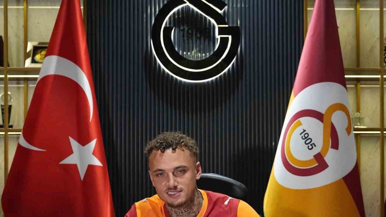 Noa Lang Galatasaray'ın 8. Hollandalı Transferi