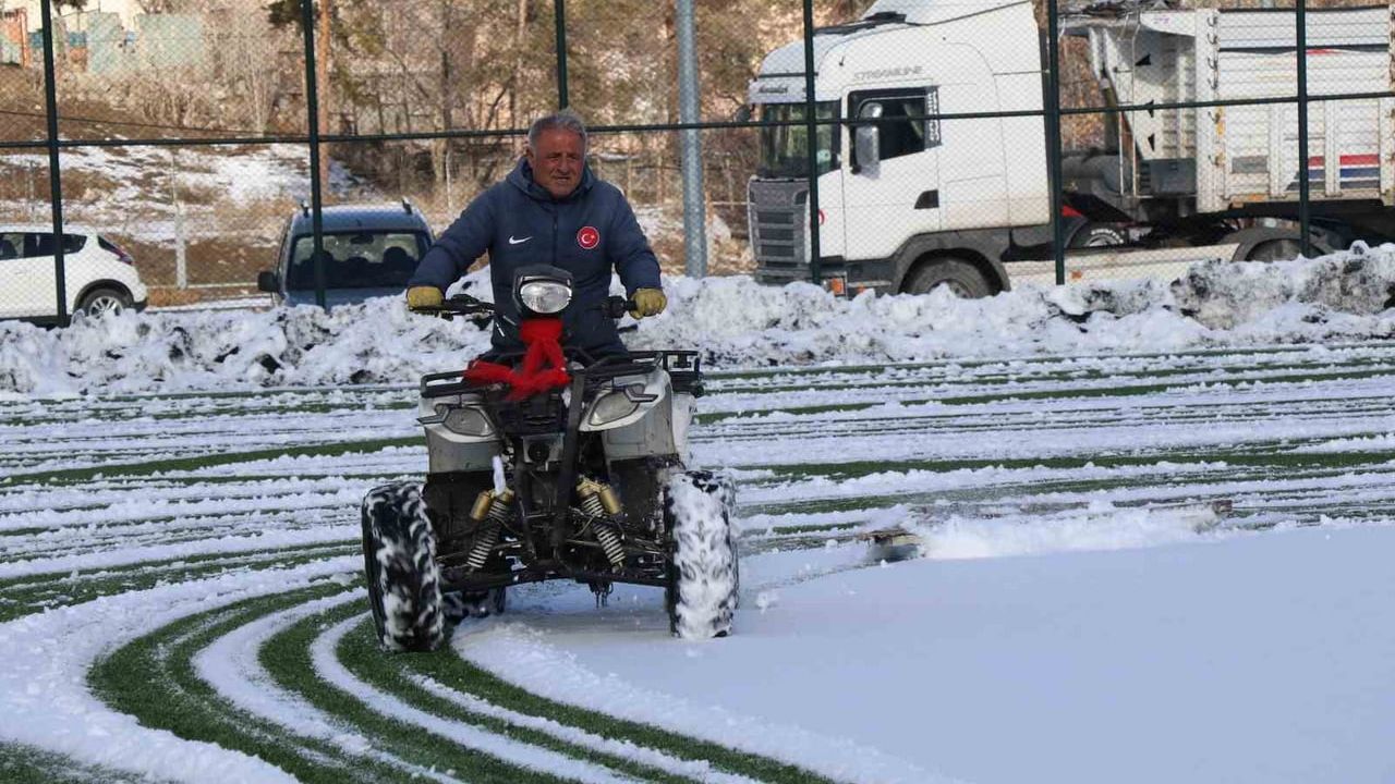 Oltu Stadyumu 40 Yıldır İbrahim Kara’ya Emanet