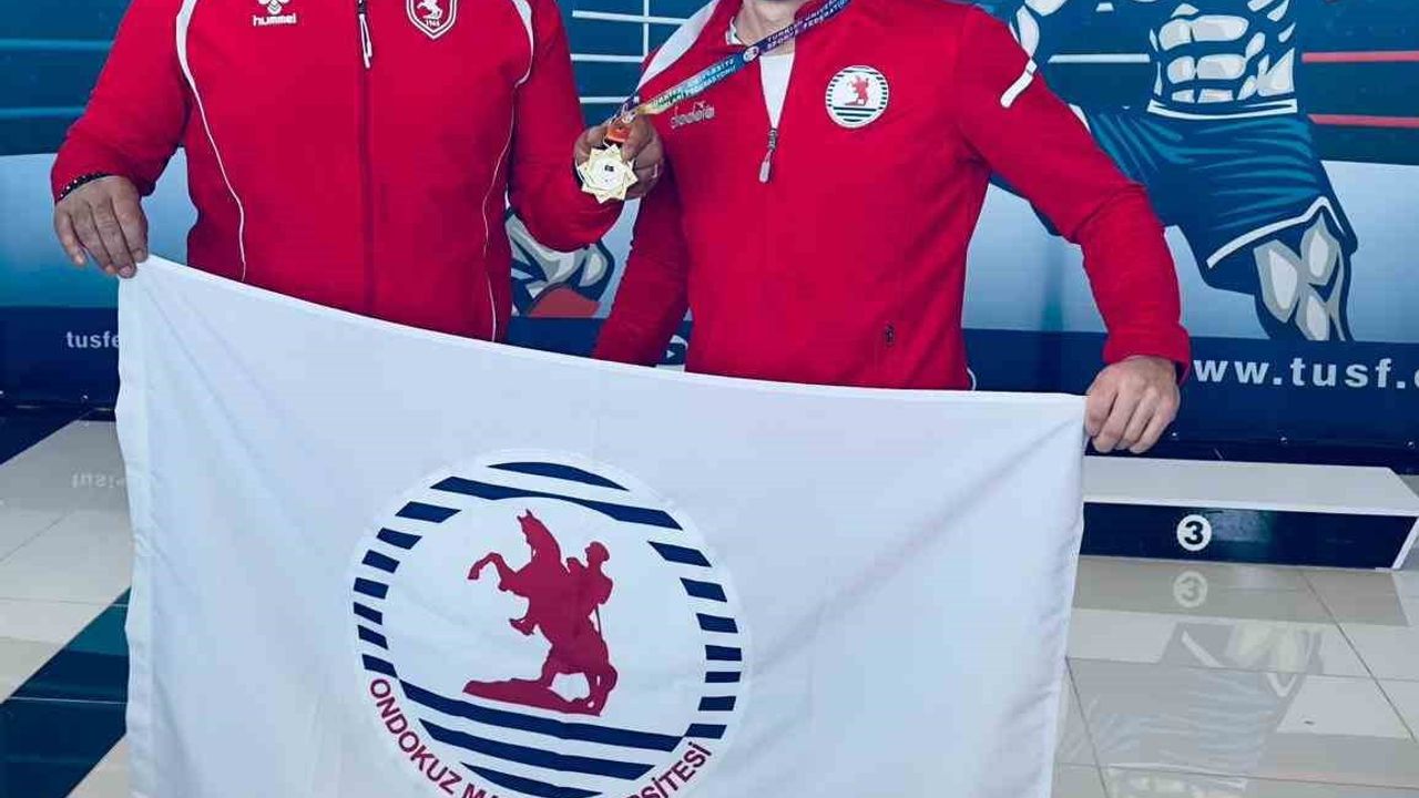 OMÜ Kick Boks'ta Türkiye kürsüsünde: Yasin Muhittin Can altın, Zeynep Akbay bronz