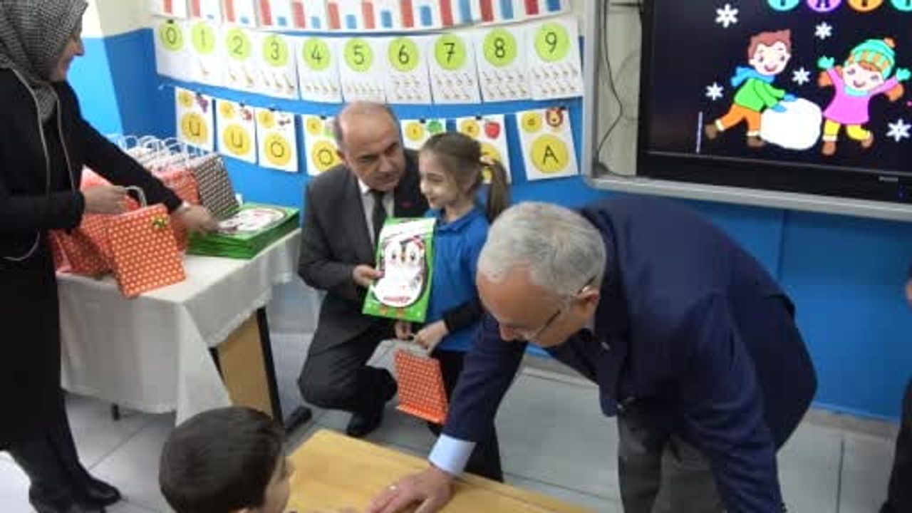 Ordu'da 123 Bin Öğrenci Karnelerini Aldı: 2025-2026 Birinci Dönem Sona Erdi