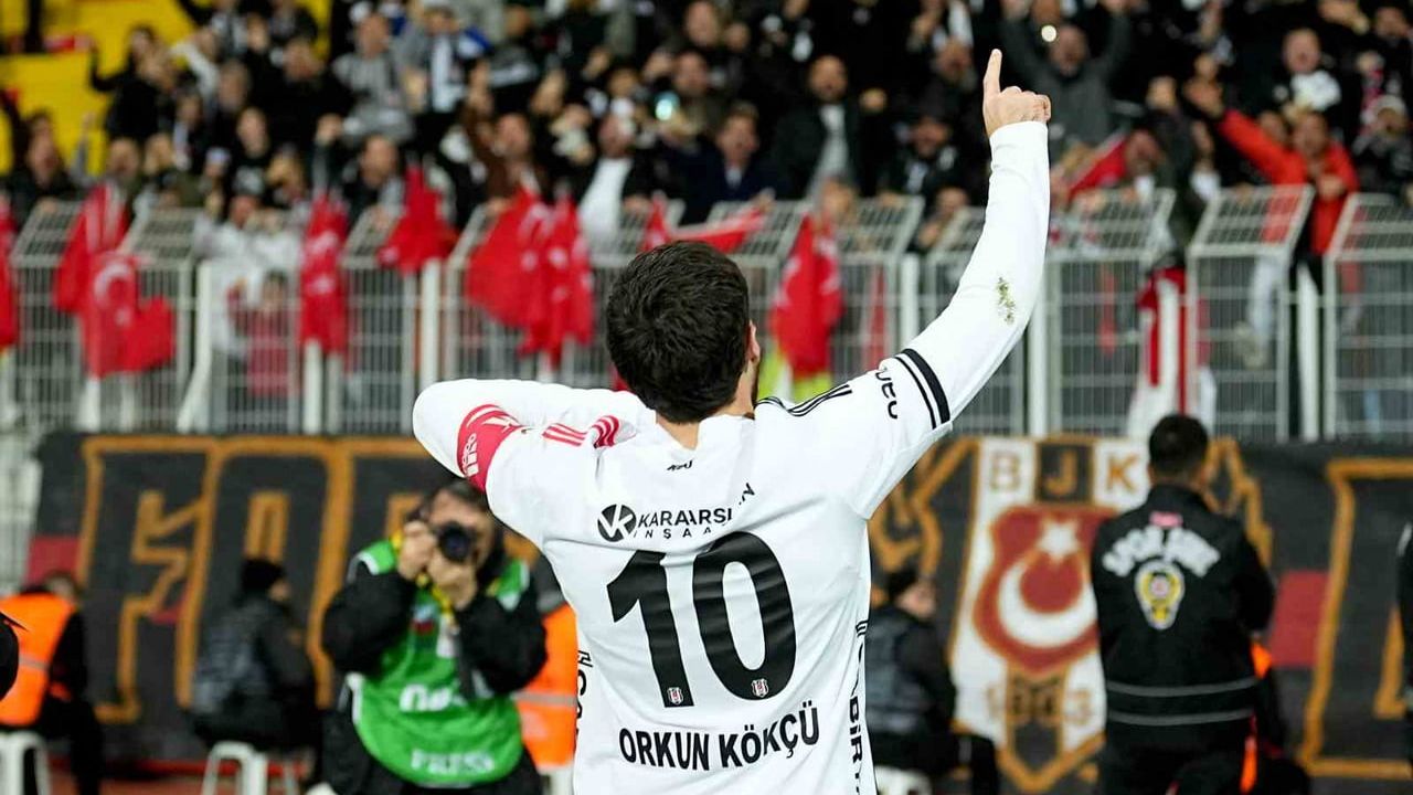 Orkun Kökçü Beşiktaş formasıyla ilk golünü attı