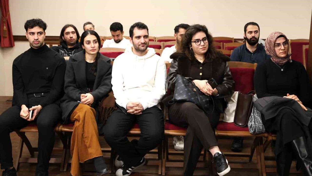 Osmangazi'de Edebiyat ve Hayat Buluşmaları: Bizi 'Biz' Yapan Hikayeler ele alındı