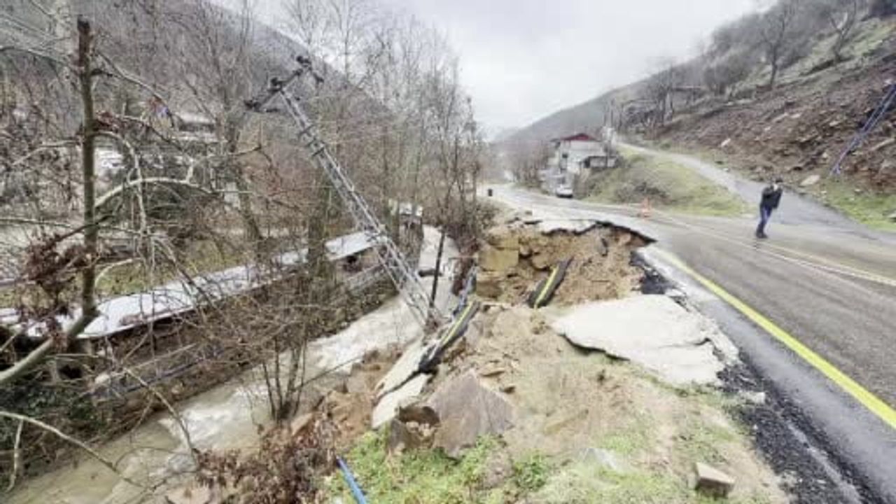 Osmaniye'de Göçük: Aşağı Karderesi Köyü Elektriksiz Kaldı