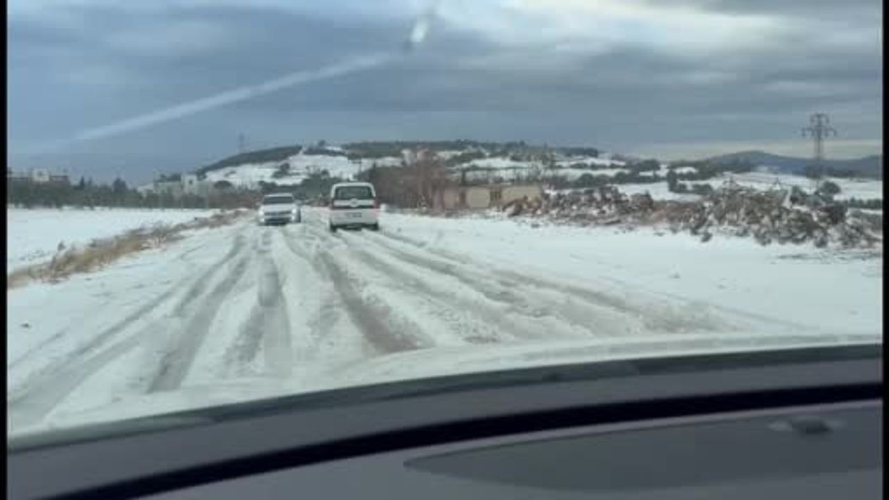 Osmaniye Düziçi'nde Kar Yağışı Ulaşımı Olumsuz Etkiledi