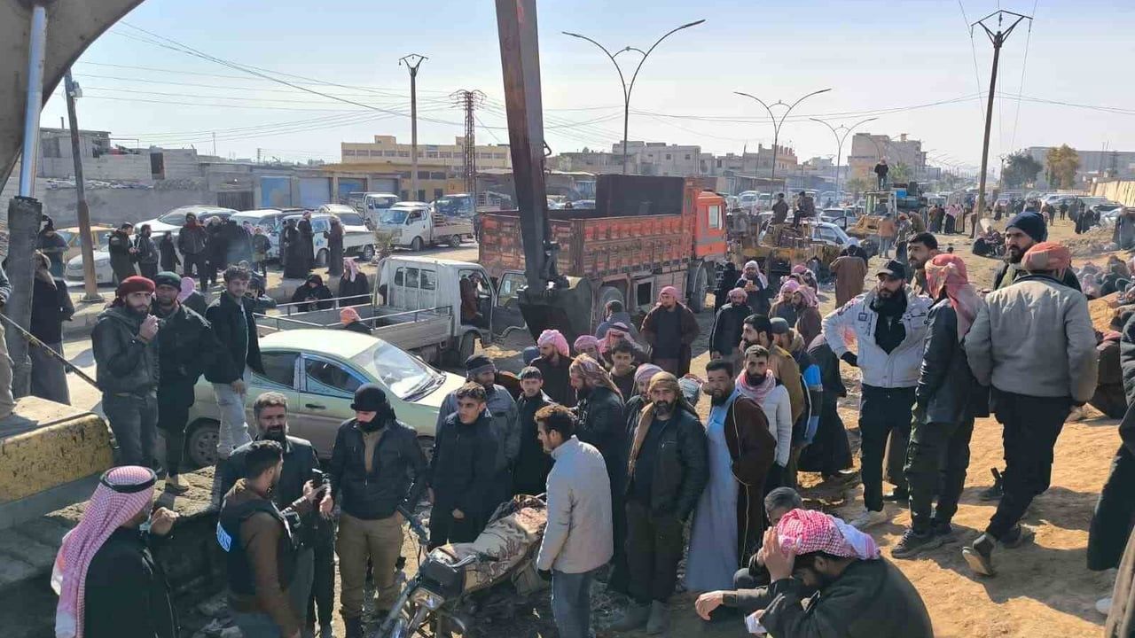 Rakka'da Aileler: SDG'nin Kalkan Olarak Kullandığı Mahkumlar Serbest Bırakılsın