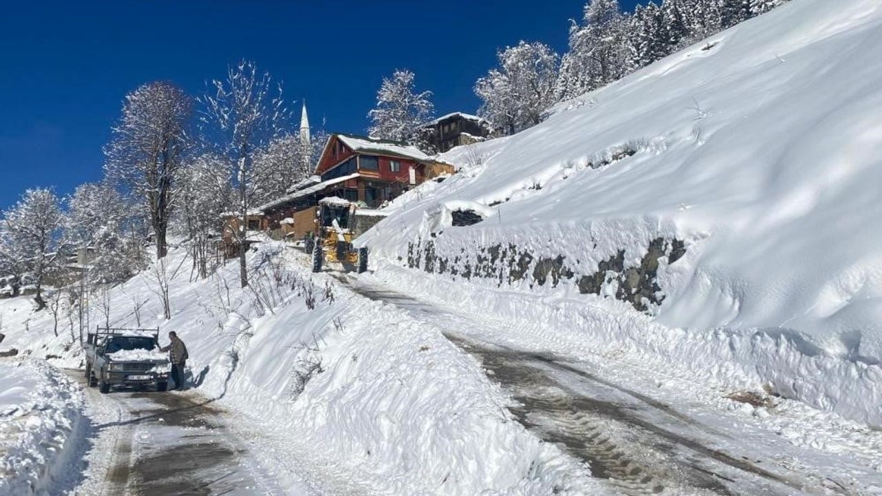 Rize'de 131 köy yolu ulaşıma açıldı — 75 yol için çalışmalar sürüyor