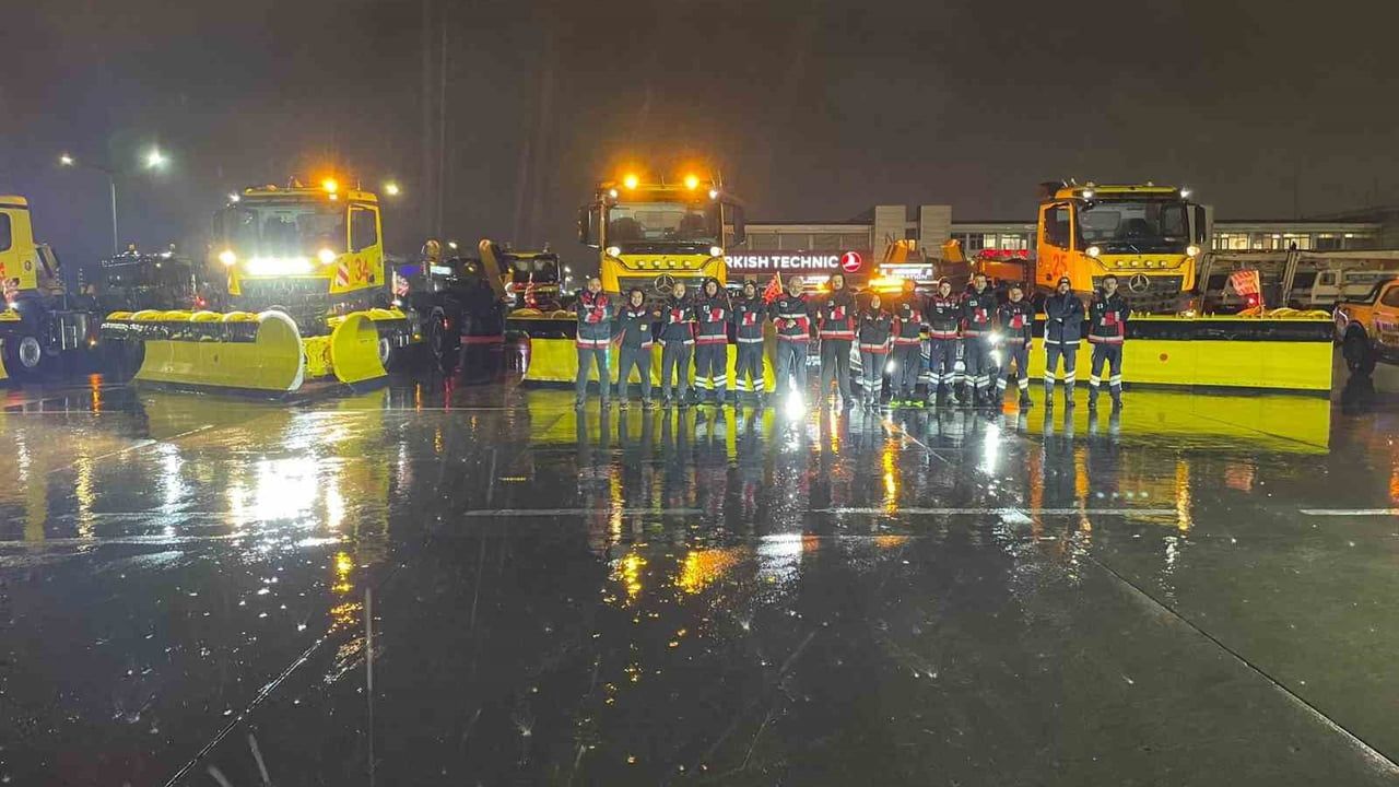 Sabiha Gökçen Havalimanı'nda Kar Alarmı: HEAŞ 72 Araç, 125 Kişilik Ekip Hazır